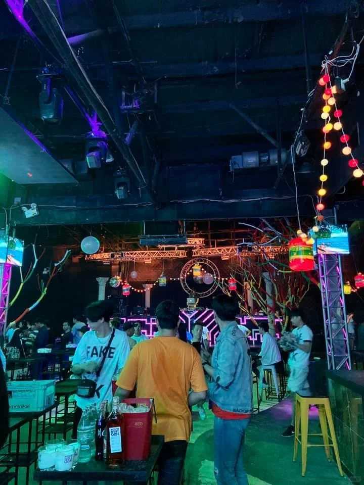 Bangkok-Fake Club The Next Gen in Bangkok🌈, a bar where you can feel the Thai handsome guys