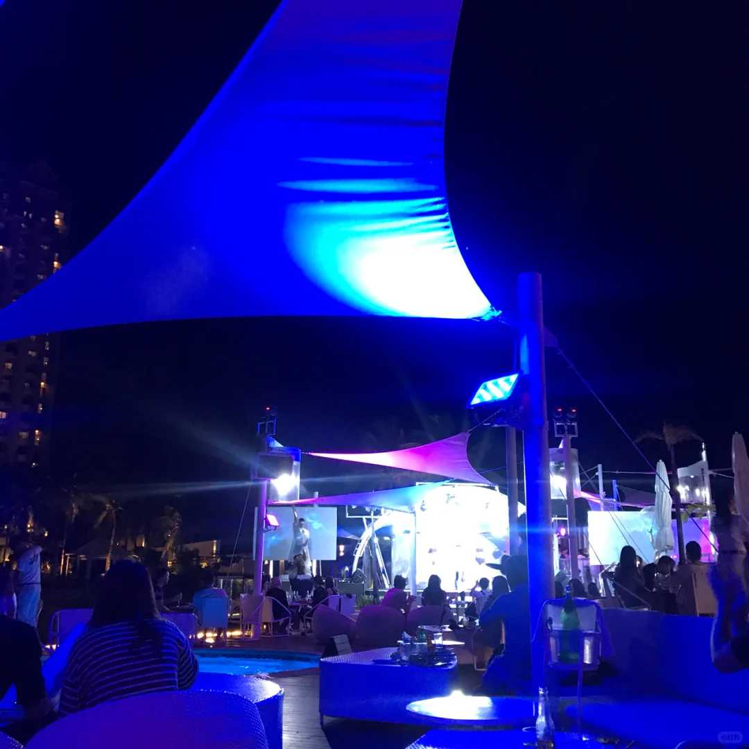 Cebu-Ibiza Club in Cebu🤩, singing and dancing performances start at 8pm every night