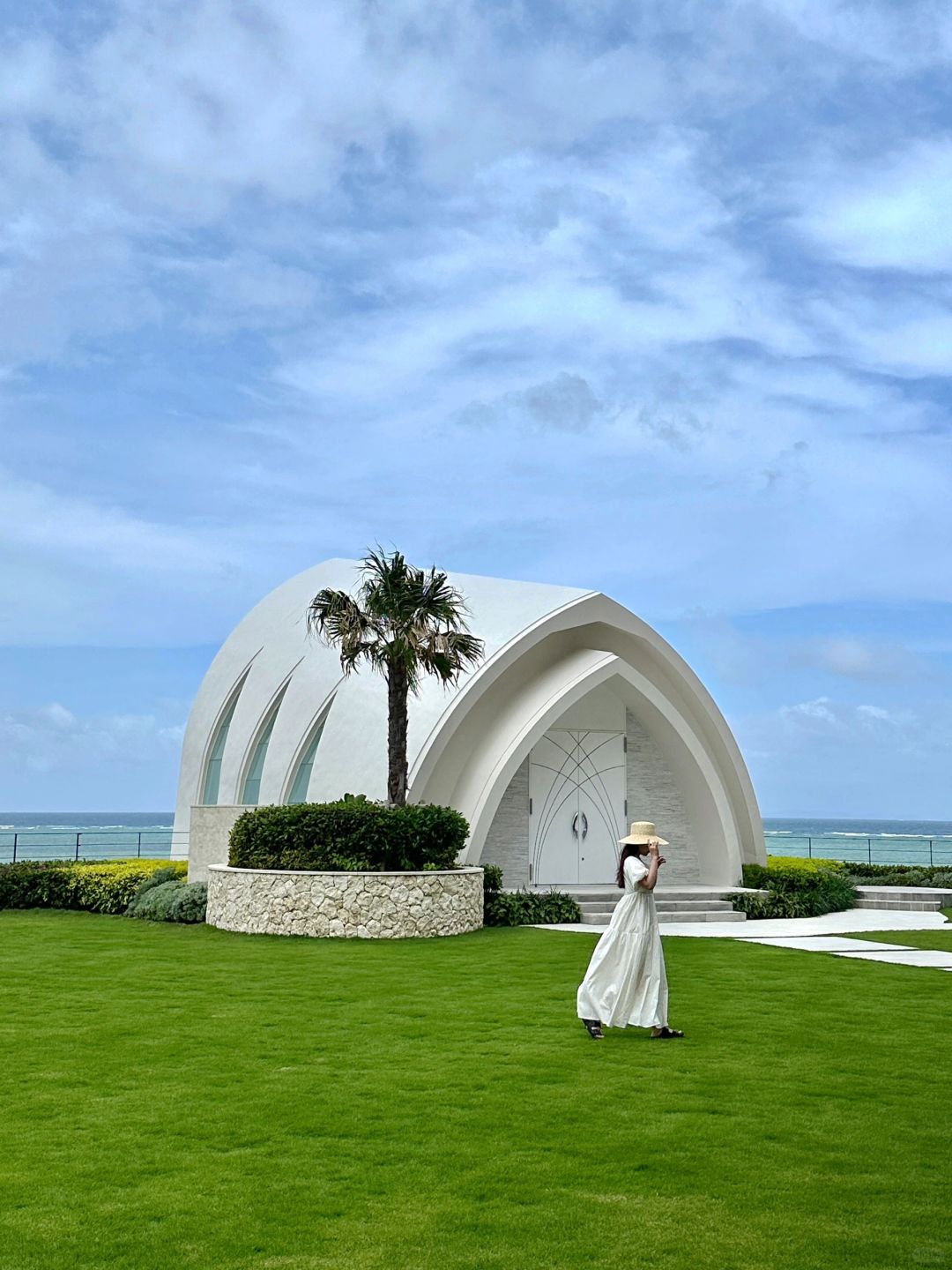 Okinawa-Okinawa Ryukyu Meijo Beach Hotel🧡, swimming pool and water slide are very fun