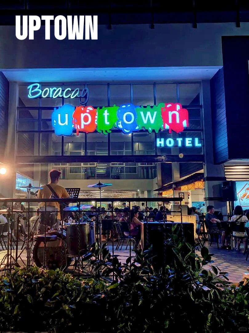 Boracay-OM and SUMMER PLACE bars?, experience the pleasant nightlife of Boracay