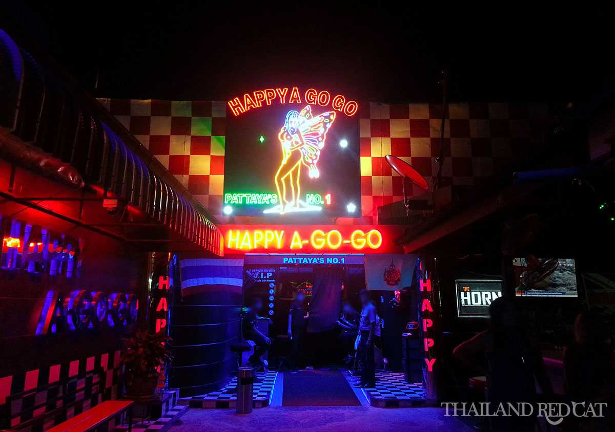 Pattaya-Top 5 GoGo Bars in Pattaya's Red Light District, where bubble baths can be found everywhere