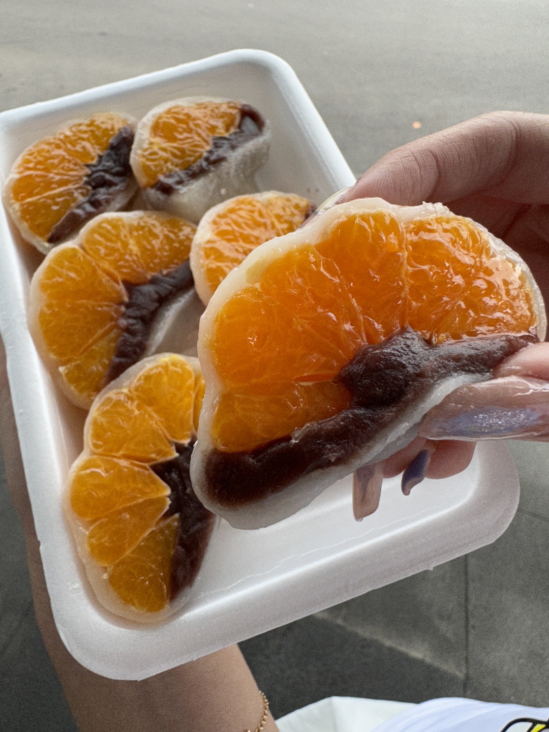 Busan/Jeju-Orange bean paste mochi, soft, sweet and delicious, a unique delicacy in Jeju Island