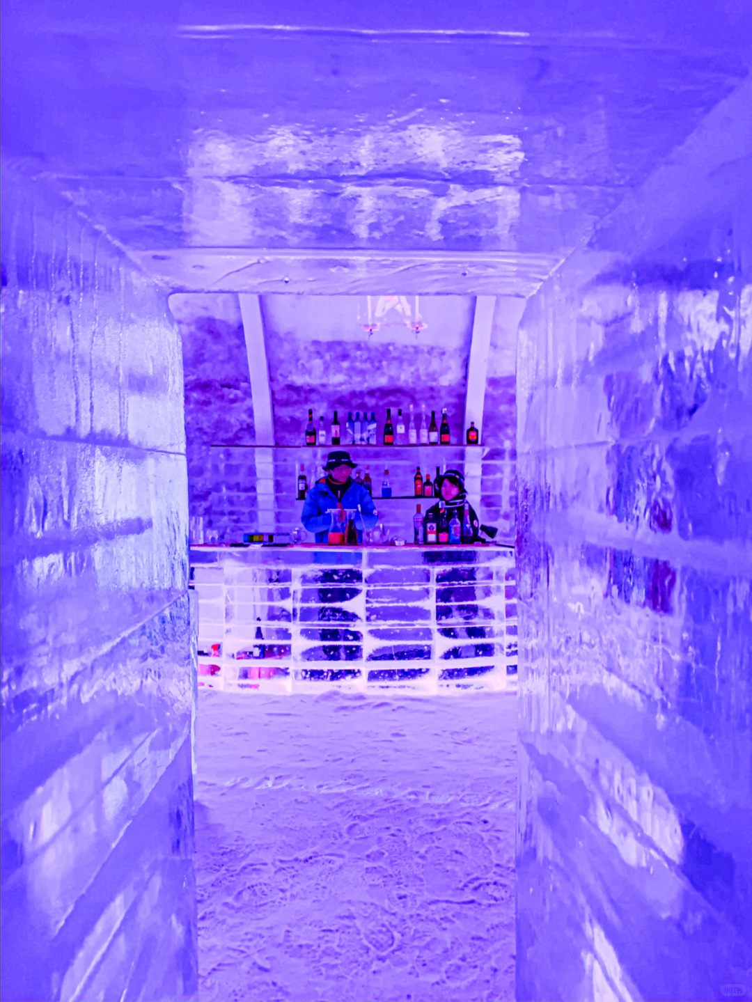 Sapporo/Hokkaido-Hokkaido Ice House Bar ICE Star resort Kiroro🧊, ice cubes change into colorful neon lights