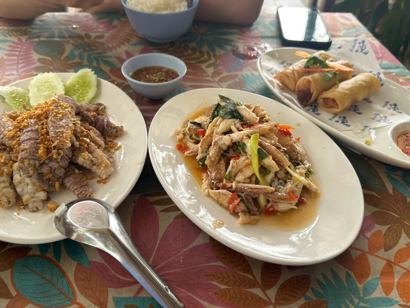 Pattaya-Kaew kaphrao Pu and Taan Food💕, Pattaya food restaurant recommendations