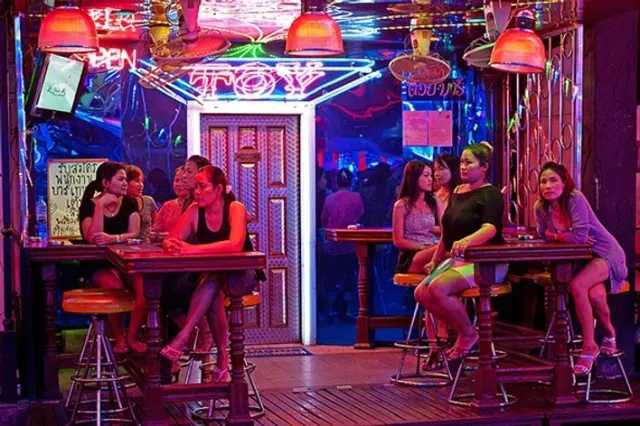 Bangkok-Bangkok's three red-light districts, your Thailand's wonderful nightlife starts here