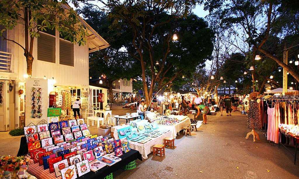 Hua Hin-Hua Hin Red Light District Nightlife: 8 Things to Do After Dark