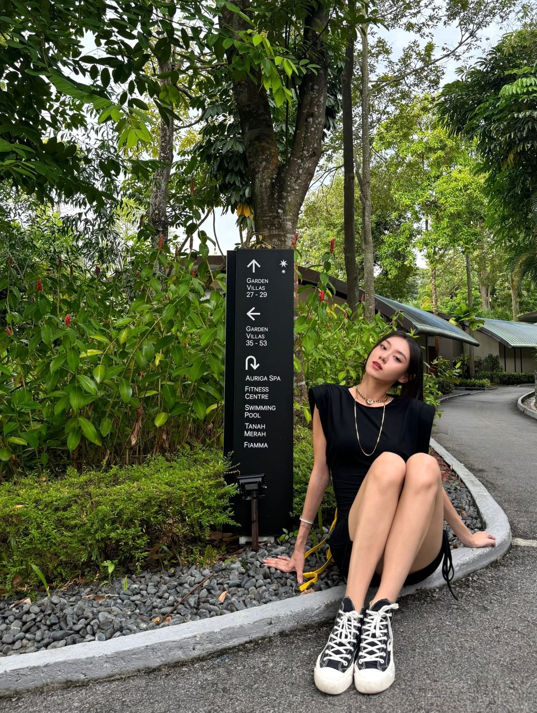 Singapore-Traveling to Singapore and staying in a one-bedroom villa at Capella Hotel, a 24-year-old girl's birthday