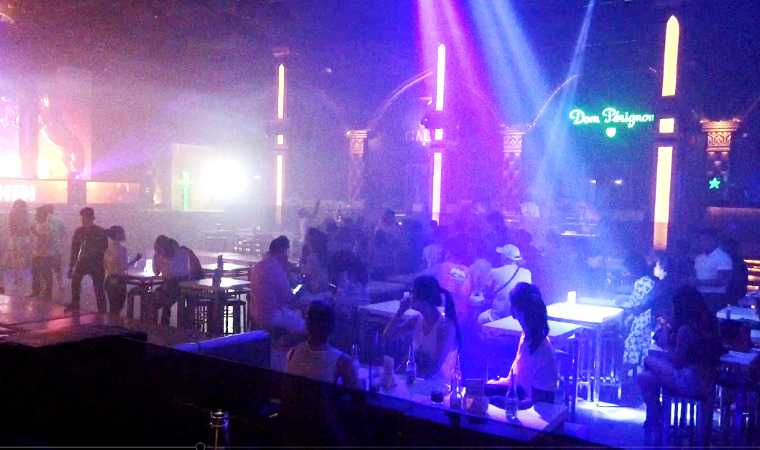 Boracay-Galaxy Club, a luxurious and secret bar with high-end sound and music