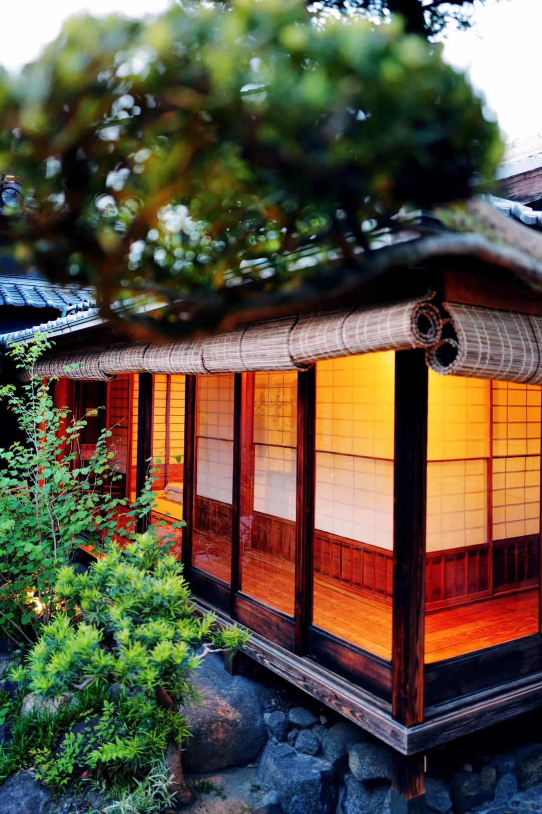 Osaka-Osaka's Japanese-style Garden Hotel Leica Q3, a hidden urban classic beauty