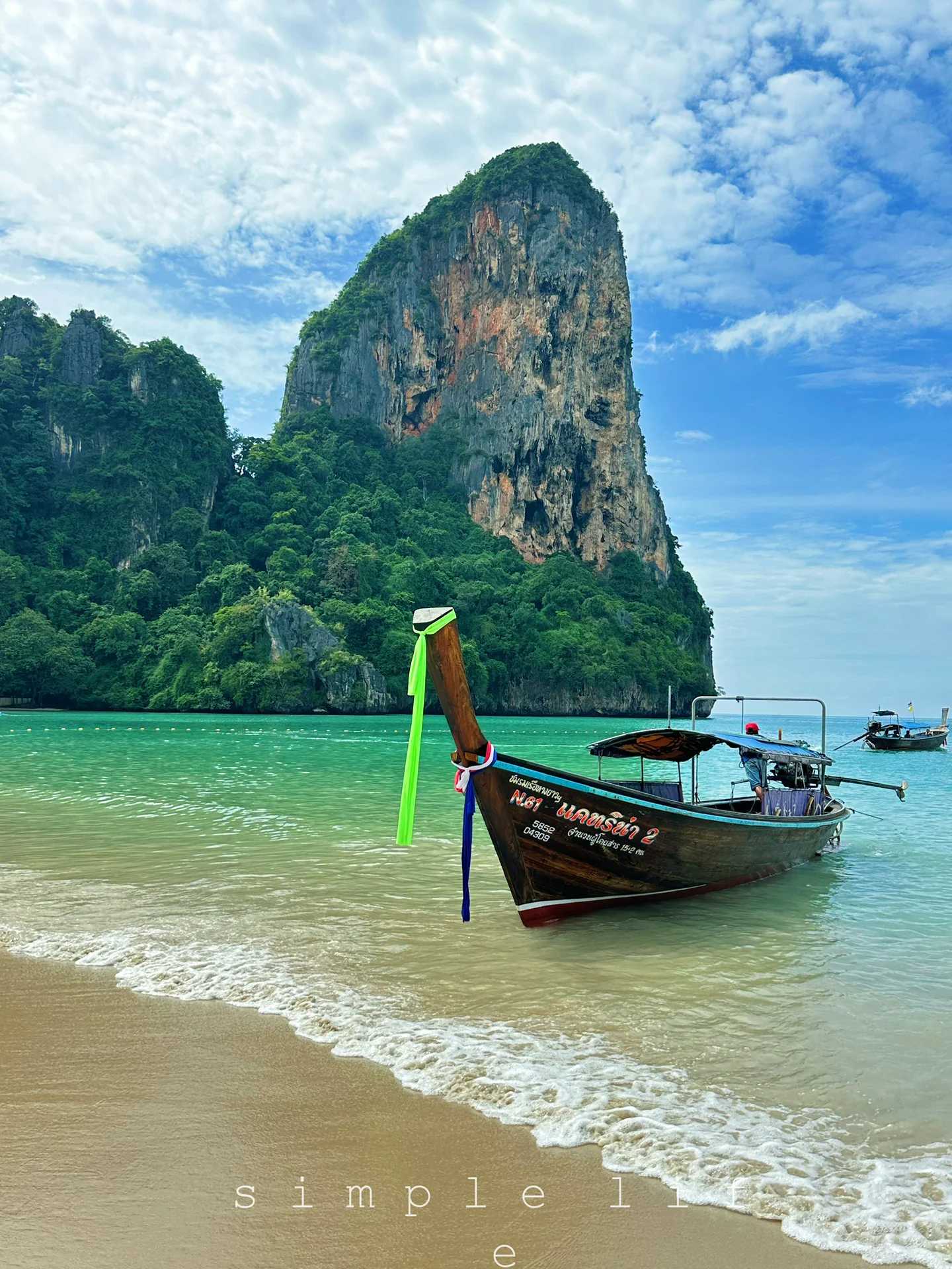 Krabi-Railay Beach in Krabi, Thailand🥳, the closest resort beach to the center of Ao Nang