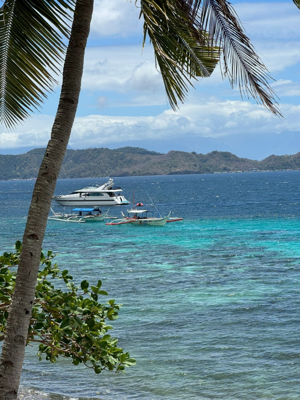 Manila/Luzon-Vivere Azure Resort is the perfect beachfront resort in Manila, small and exquisite, close to nature.