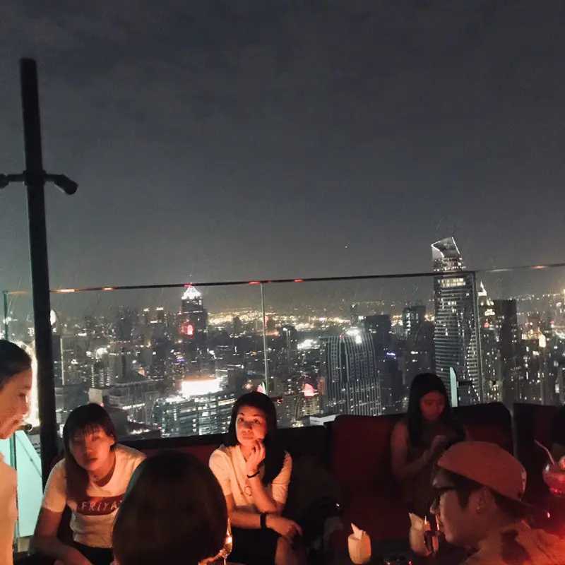 Bangkok-Bangkok nightlife worth visiting🍳, Khao San Road Sky Bar, you must be 20 years old to enter