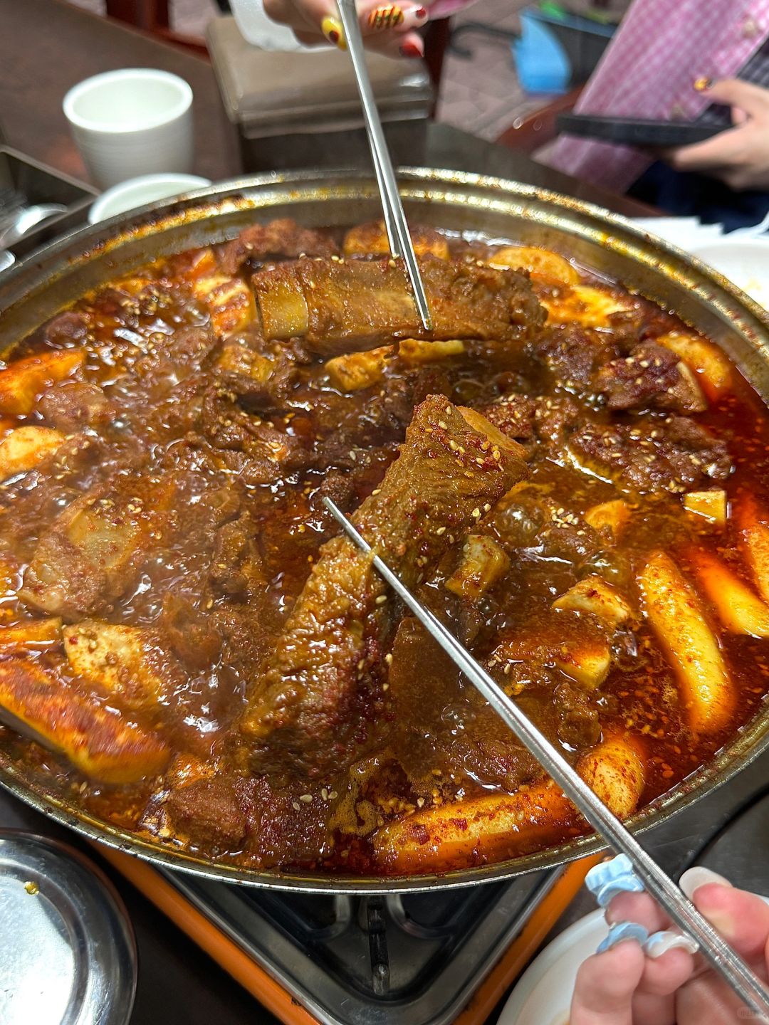 Seoul-Spicy pork ribs restaurant in Myeongdong (이가네갈비) , Seoul, delicious with rice