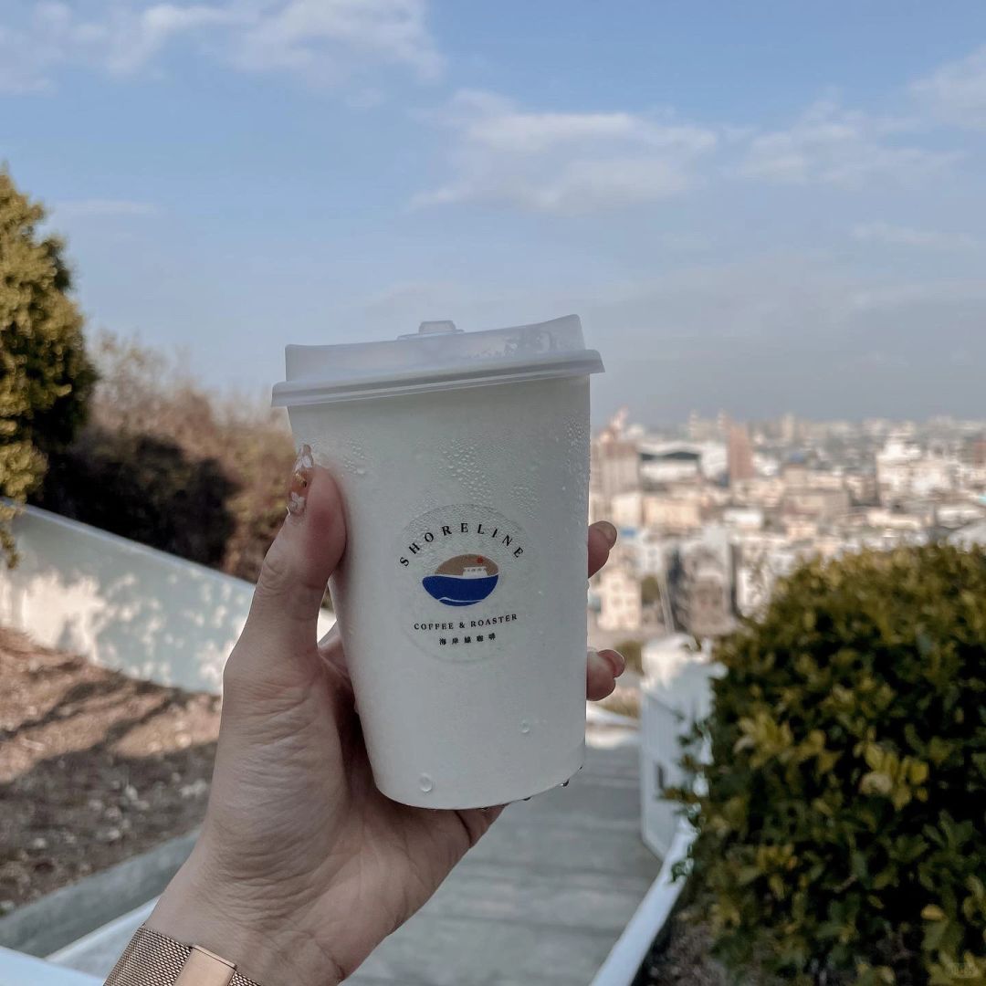 Taiwan-Kaohsiung shoreline coffee roaster, the beautiful little Jeju Island Lighthouse Coffee