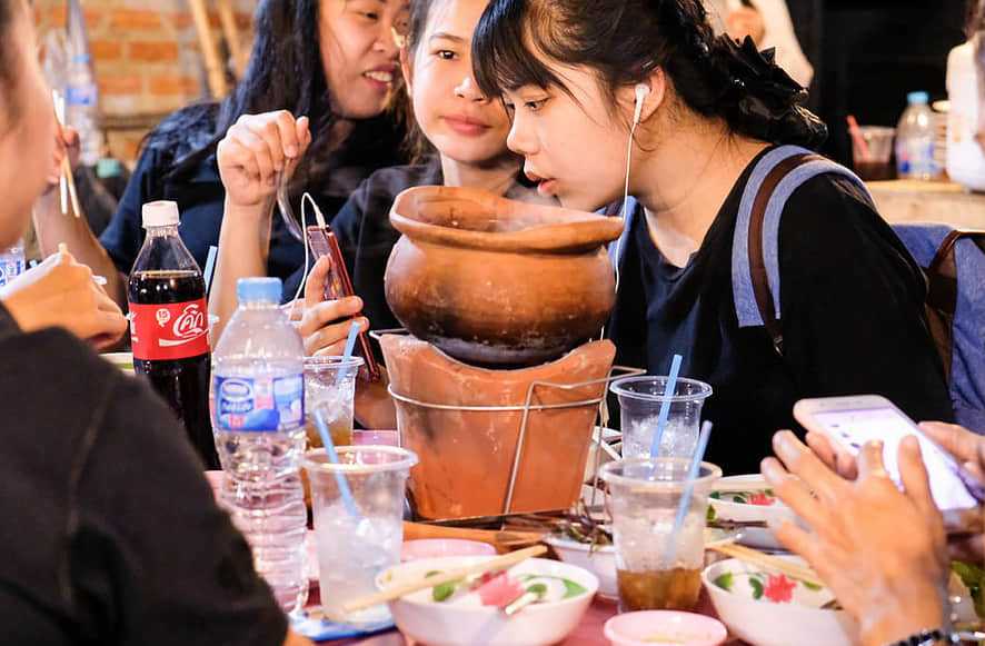 Phuket-Don’t think that Thailand only has Tom Yum Goong, learn about these traditional Thai hot pots