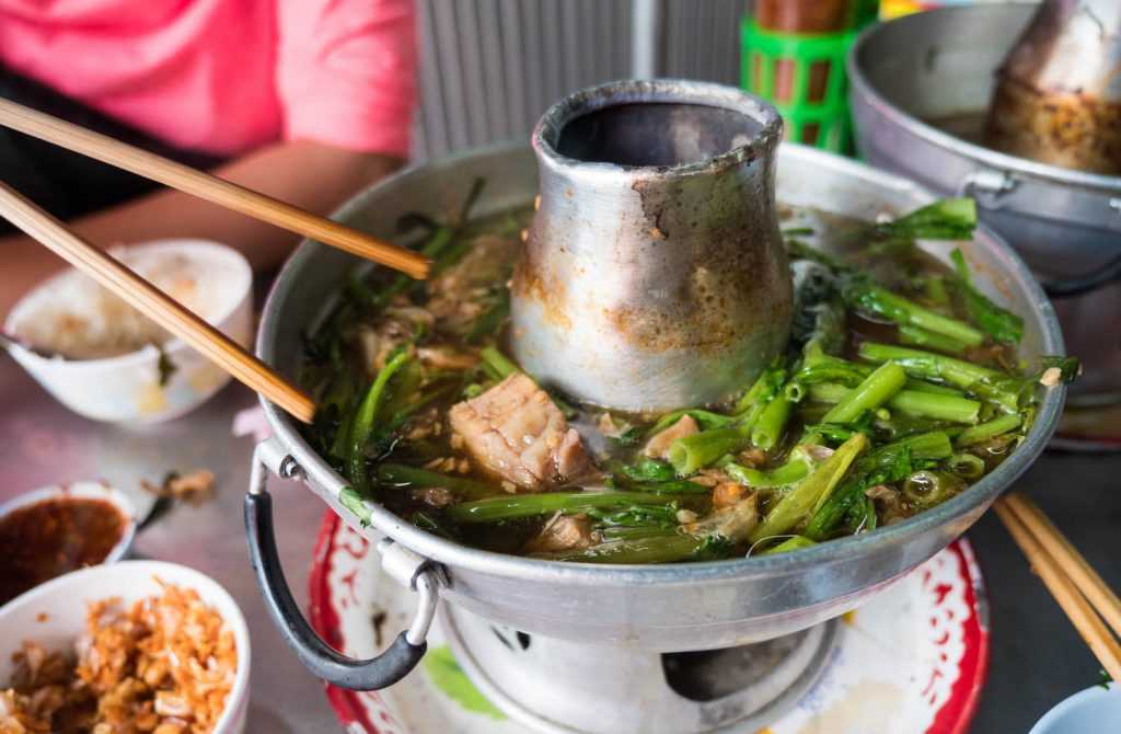 Phuket-Don’t think that Thailand only has Tom Yum Goong, learn about these traditional Thai hot pots