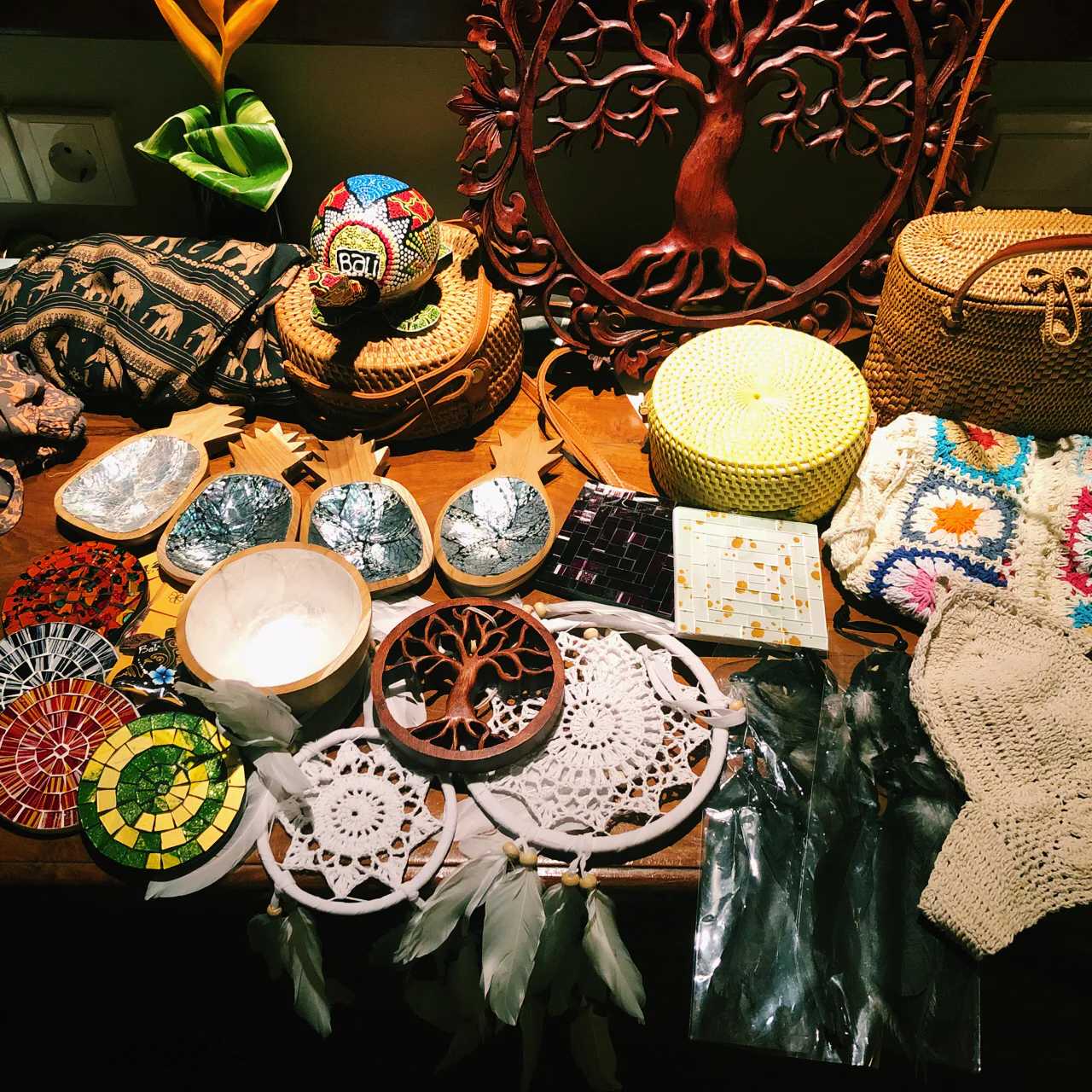 Bali-Bali Shopping Guide: What local specialties are good to buy at Ubud Market?