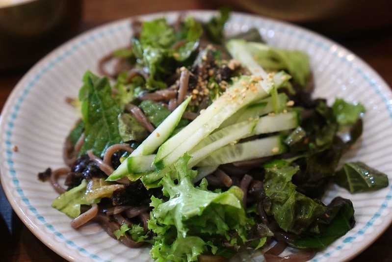 Busan/Jeju-Jeju Island, Uiryeong buckwheat. Delicious beef ribs and buckwheat noodles