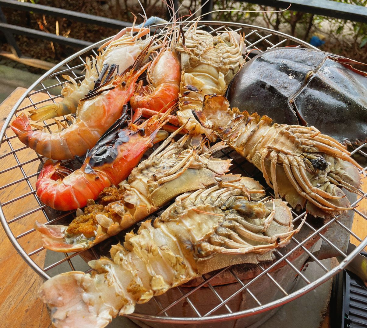 Krabi-TongTalay Seafood Buffet, the best seafood restaurant in Ao Nang Beach, Krabi