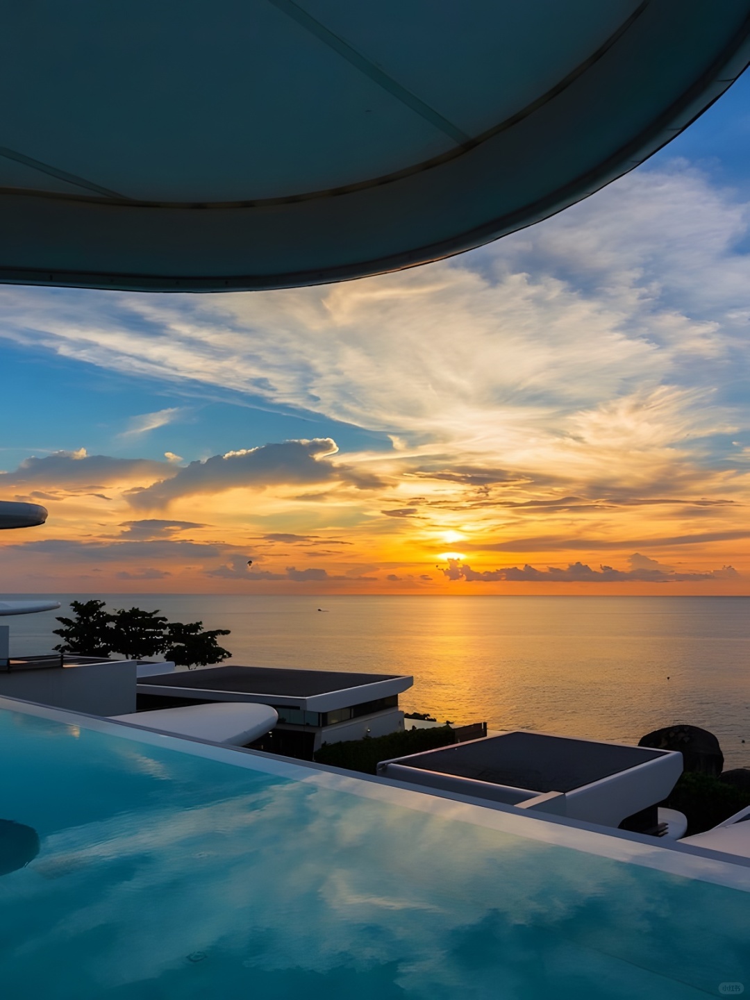 Phuket-Kata Rocks Resort Hotel, a modern bedroom with a terrace with a private infinity pool