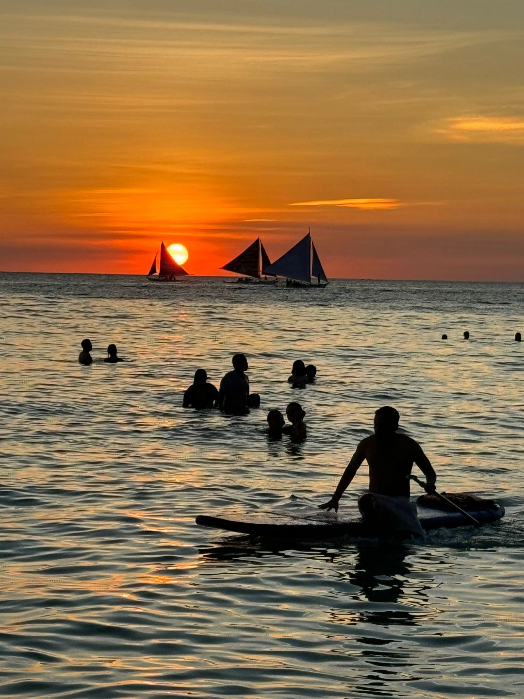 Boracay-Boracay S1 Beach, this kind of sunset by the sea, I am willing to watch it ten thousand times