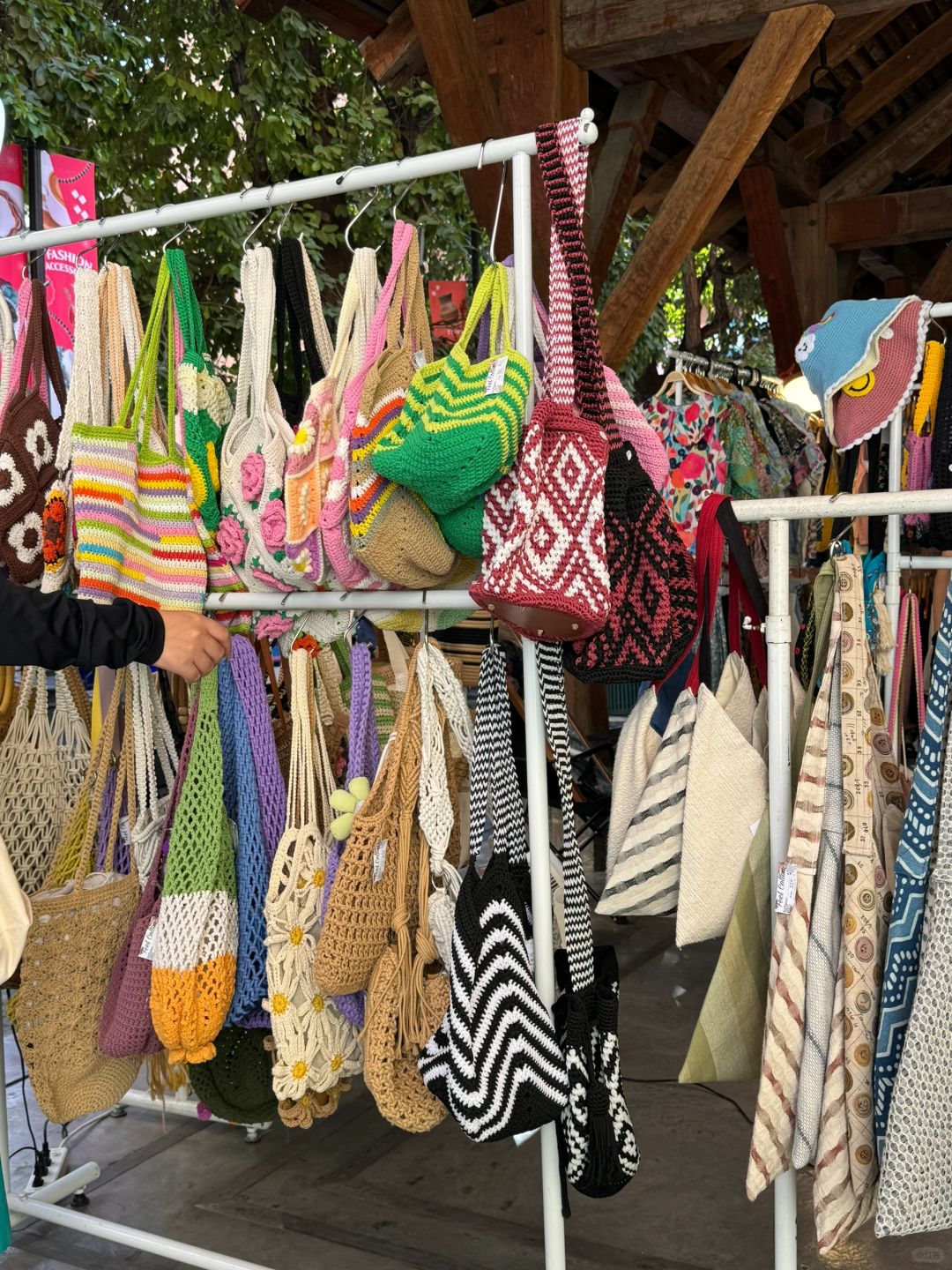 Chiang Mai-Slow life in Chiang Mai, Thailand, shopping at the Coconut Grove Market, feeding pigeons at Thapae Gate