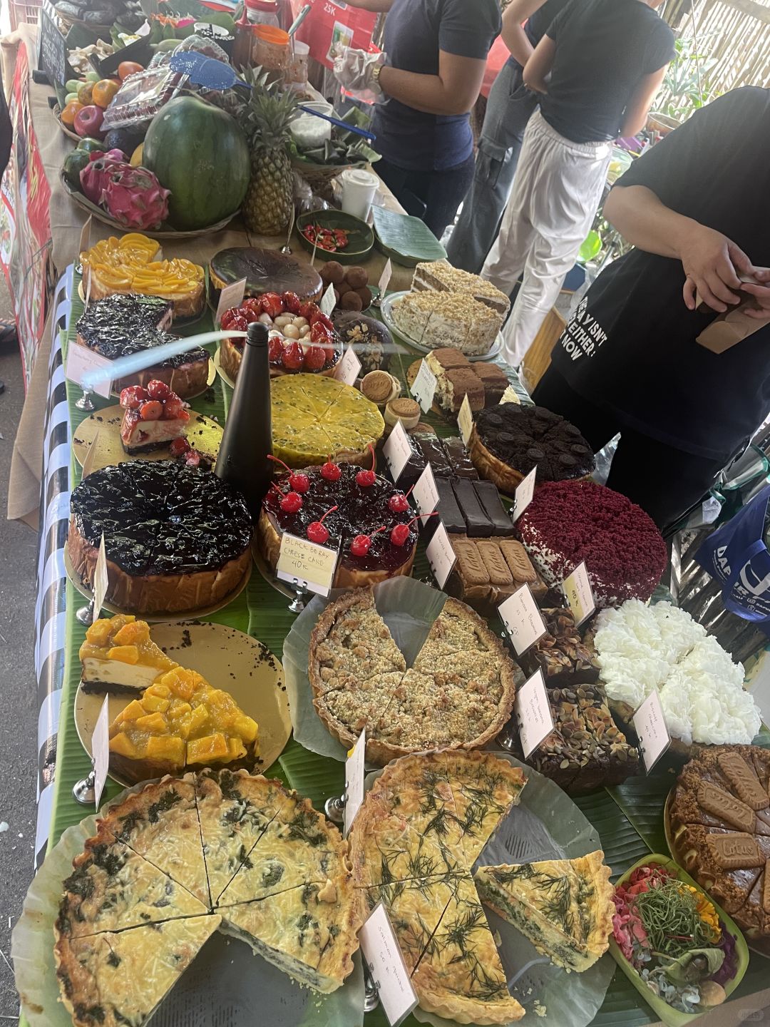 Bali-La Brisa, Bali Sunday Market🏖️, buy handmade soaps, clothes, bikinis and candles