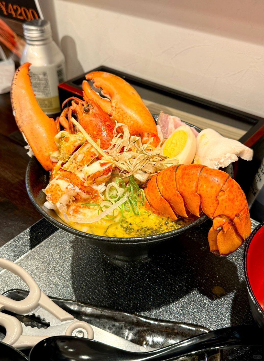 Osaka-Osaka EBI SIN Food Restaurant, 🦞experience the best lobster ramen for only 4200 yen