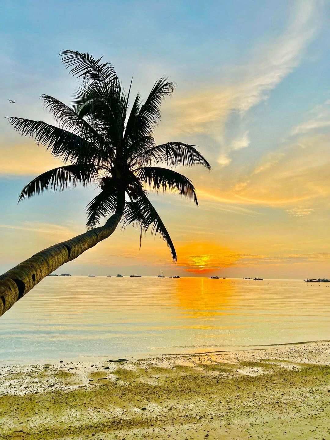 Boracay-Boracay Island in the Philippines, a tropical vacation paradise waiting for you to explore