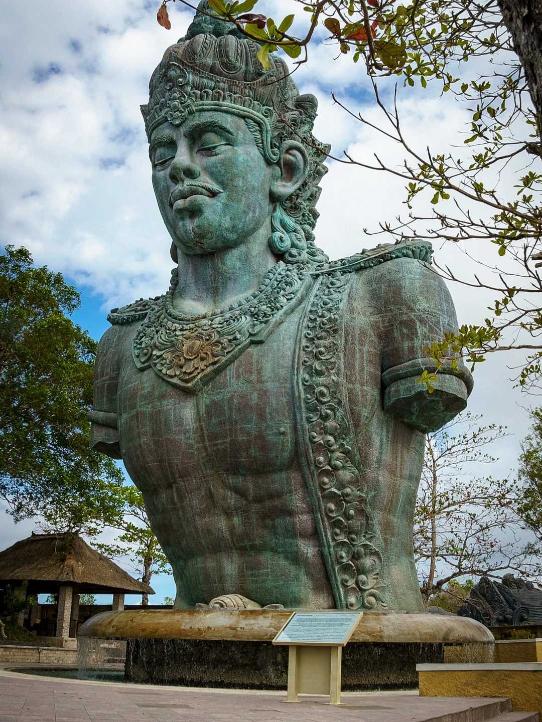 Bali-The giant statue of Vishnu in Garuda Wisnu Square in southern Bali, one of the main gods of Hinduism