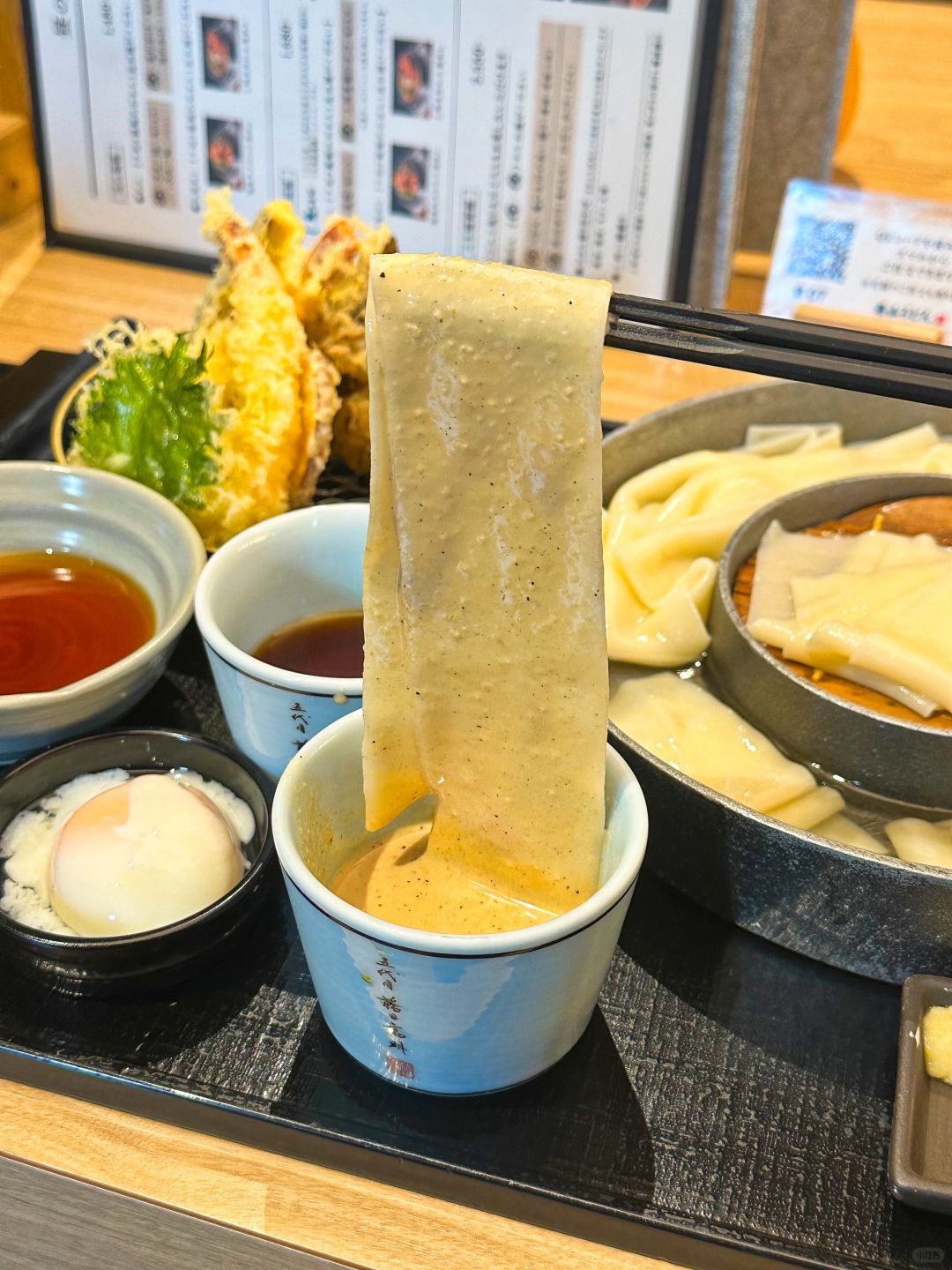 Tokyo-A must-eat food in Tokyo, the super popular 100-year-old fifth generation Hanayama Udon