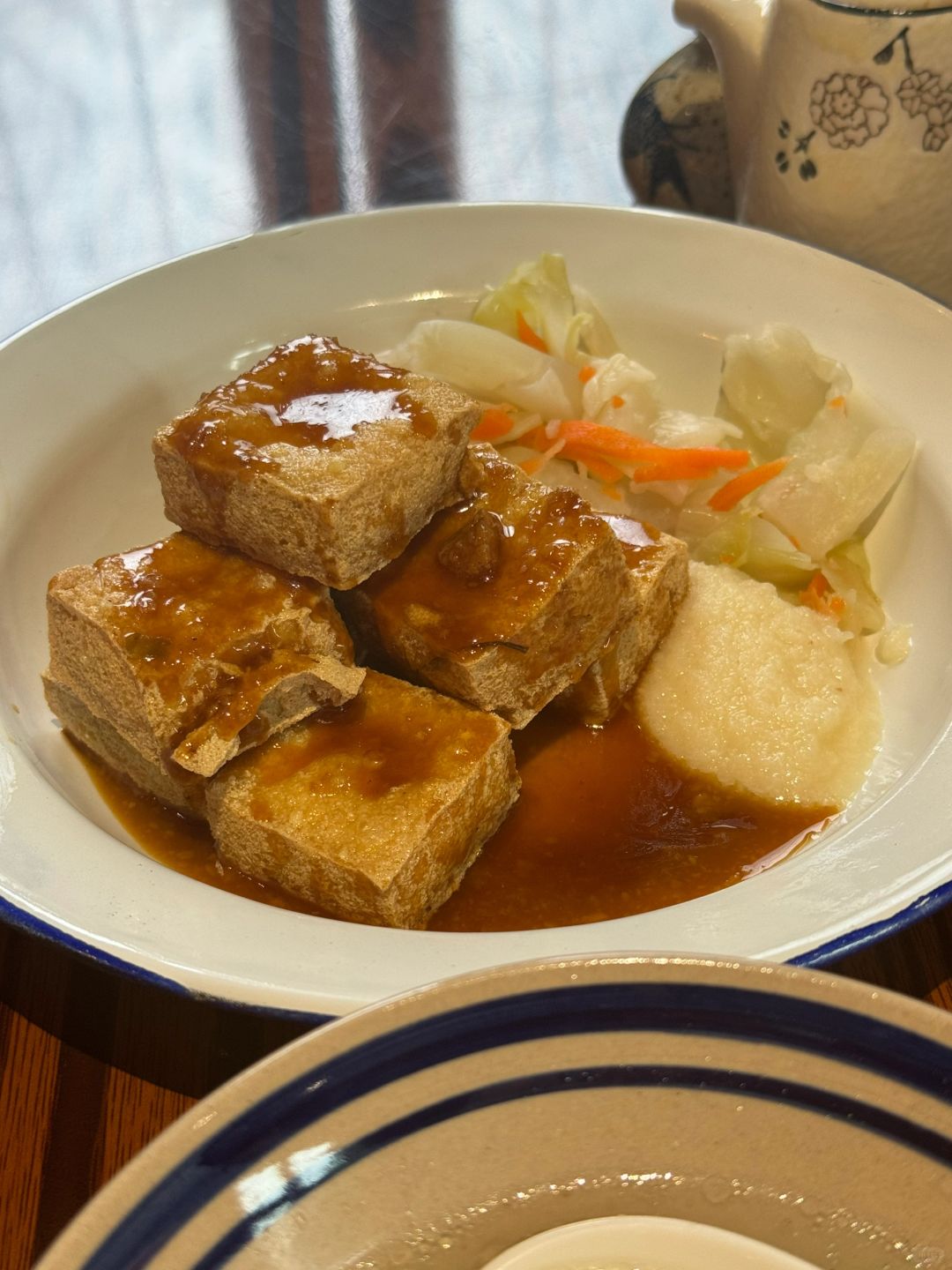 Taiwan-Taipei Jianjiao Braised Pork Rice🥣, the rice is soaked in the meat broth