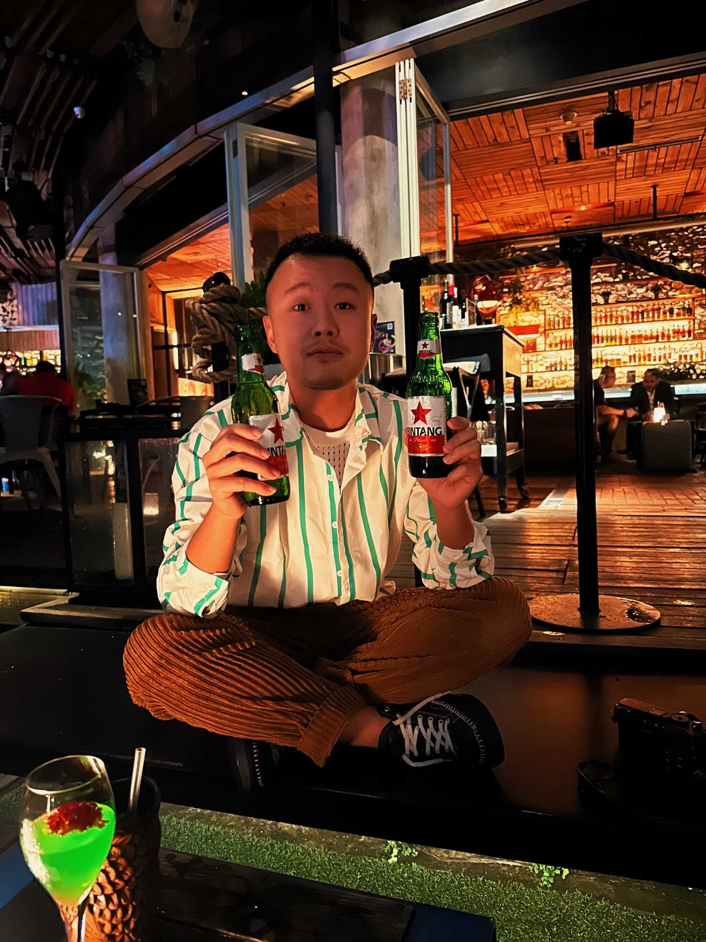 Jakarta-SKYE, the highest rooftop bar in Jakarta, is where you can enjoy your nightlife tonight