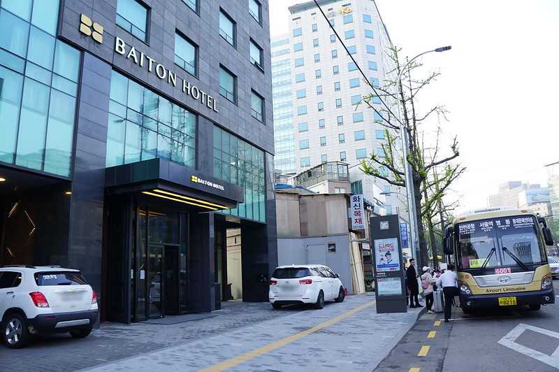 Seoul-Baiton Hotel, Dongdaemun, Seoul, 6001 airport bus goes directly to the door