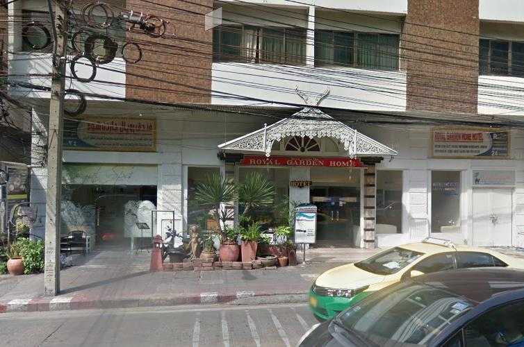 Bangkok-Bangkok Sukhumvit Soi 3 Royal Garden Home Hotel, crazy sex with Russian girls for 3000 baht