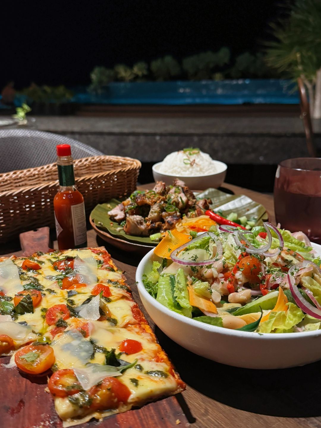 Cebu-The Kitchen and The Backery restaurants, watch the sunset at The Reef Island Resort Mactan