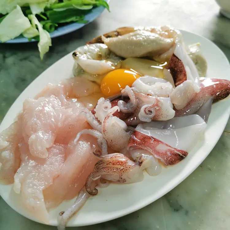 Hua Hin-Hua Hin Zhengsheng Restaurant, a low-cost popular restaurant, good value for money and delicious