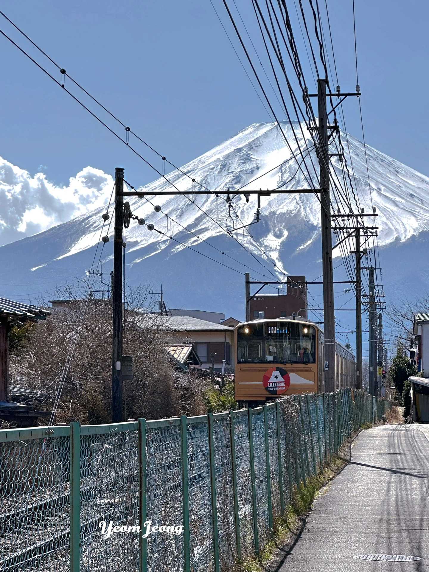 Tokyo-A one-day trip to Mount Fuji in Tokyo, Japan: avoid clouds and get up as early as possible