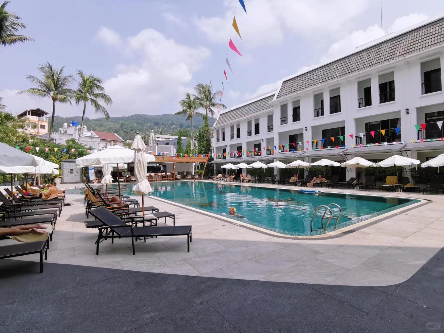 Phuket-The Shore and Sawaddi Sea View Romantic Pool Villa Hotel Reviews, Suitable for Couples