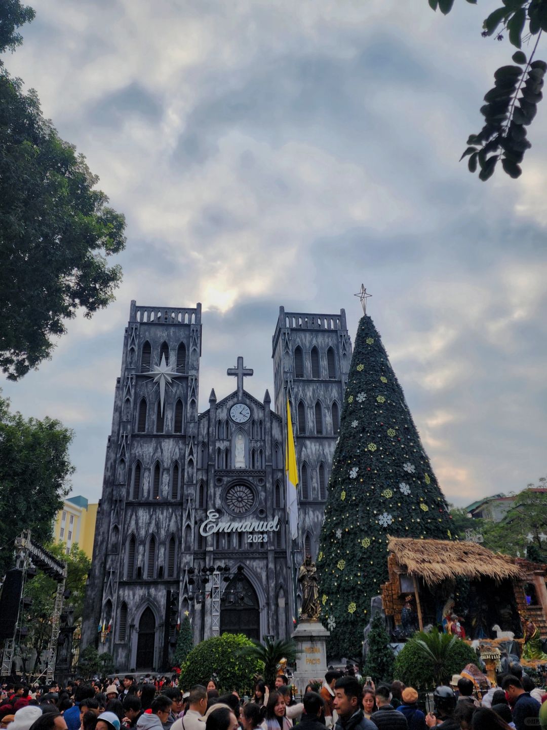 Hanoi-First time visiting Hanoi, stayed in the Old Quarter, very crowded and chaotic