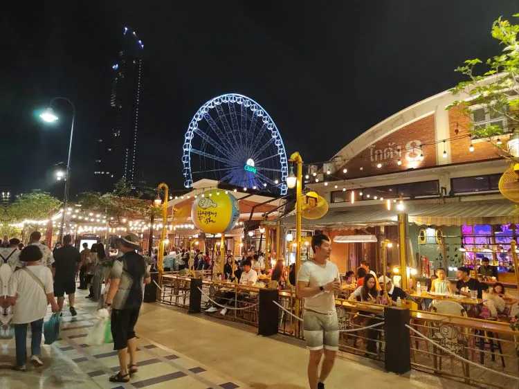 Bangkok-Asiatique Sky, Bangkok Ferris Wheel Night Market, Chao Phraya River so beautiful at night