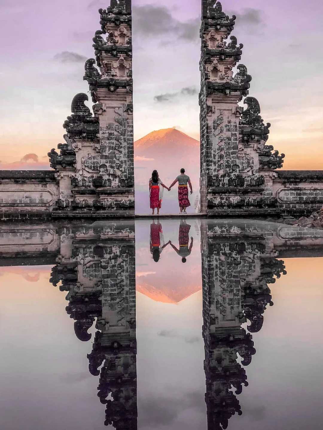 Bali-12 Instagram-worthy spots in Bali, including Alas Harum Bali, Garuda Wisnu Kencana, etc