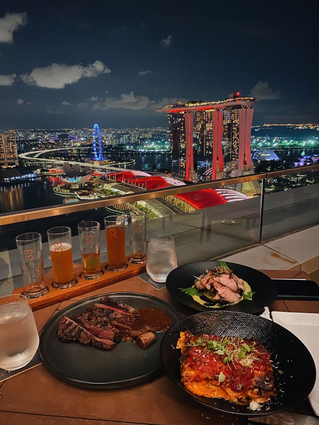 Singapore-LeVel 33 at Marina Bay✨, Singapore, a romantic, ?sky-high and beautiful restaurant