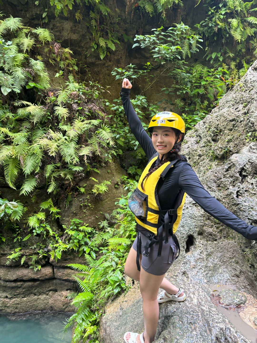 Cebu-Cebu Mobao Kawa Mountain Stream Crack Wall Tracing, 2000P Hotel Pickup and Lunch