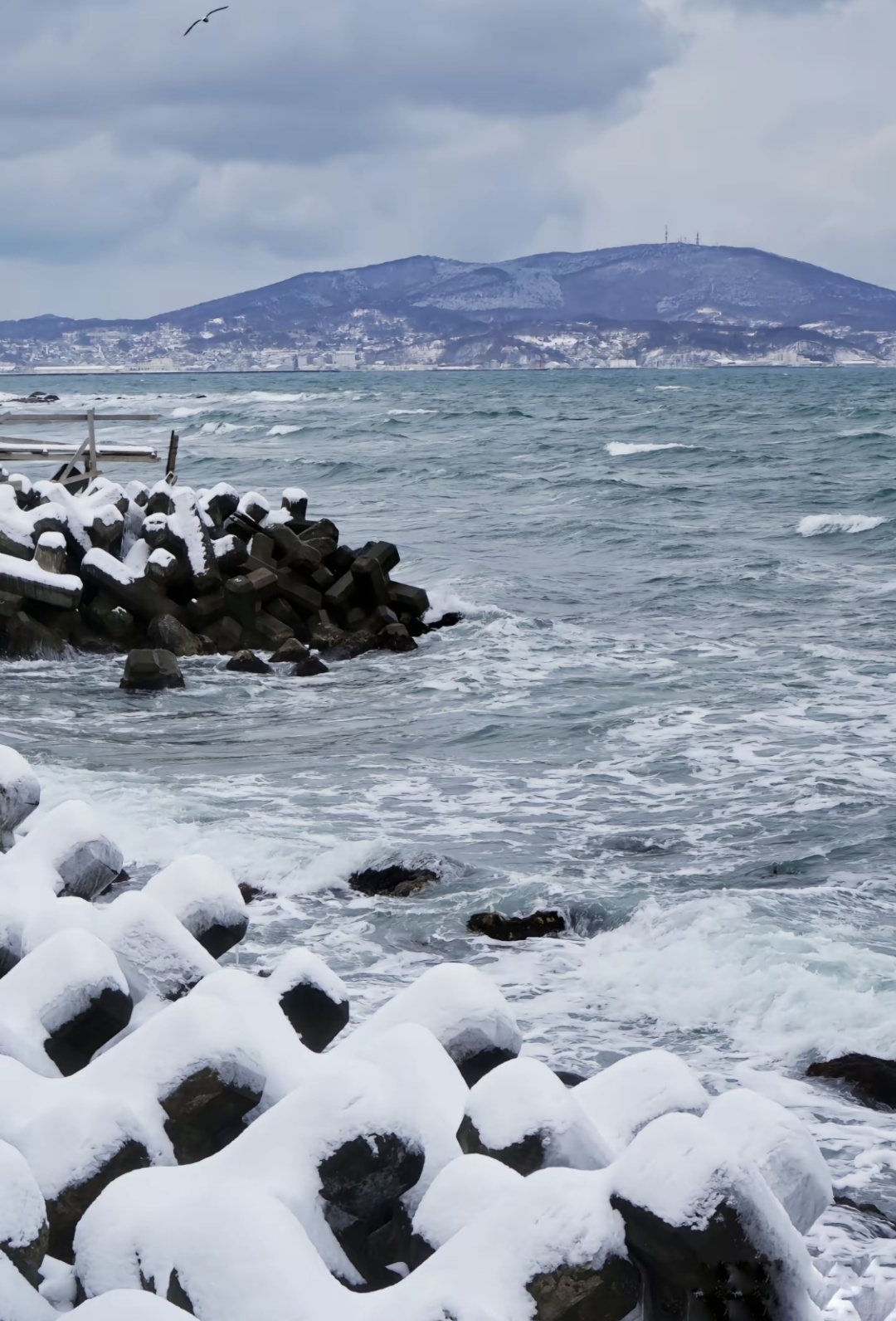 Sapporo/Hokkaido-Traveling Hokkaido in winter, magnificent mountains and clear lakes, different surprises