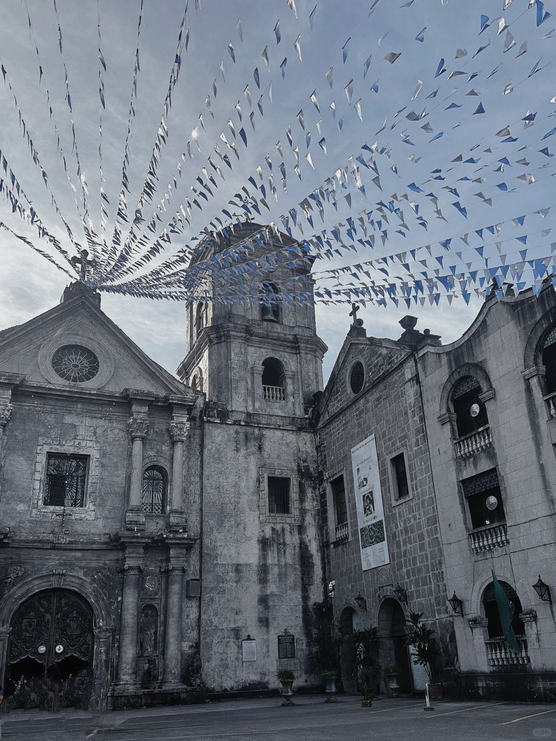 Manila/Luzon-St. Augustine Church in Manila, come here if you want to know the history of the Philippines