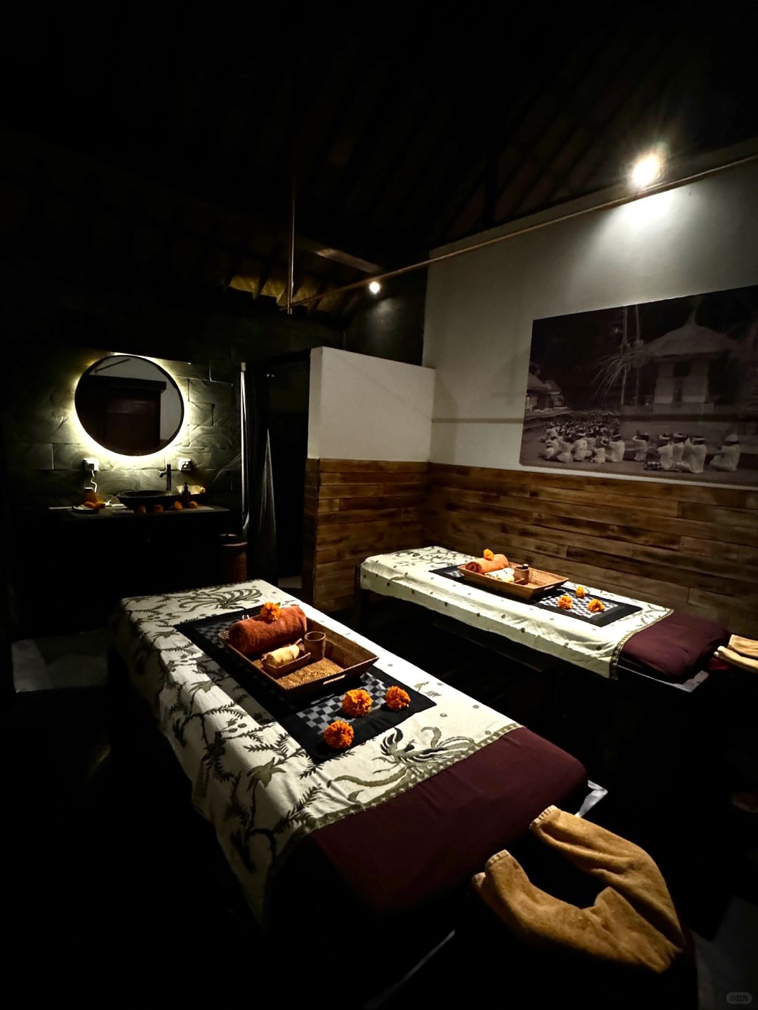 Bali-Ubud Traditional Spa, Bali's top-ranked massage parlor, 90 minutes of service for only $30