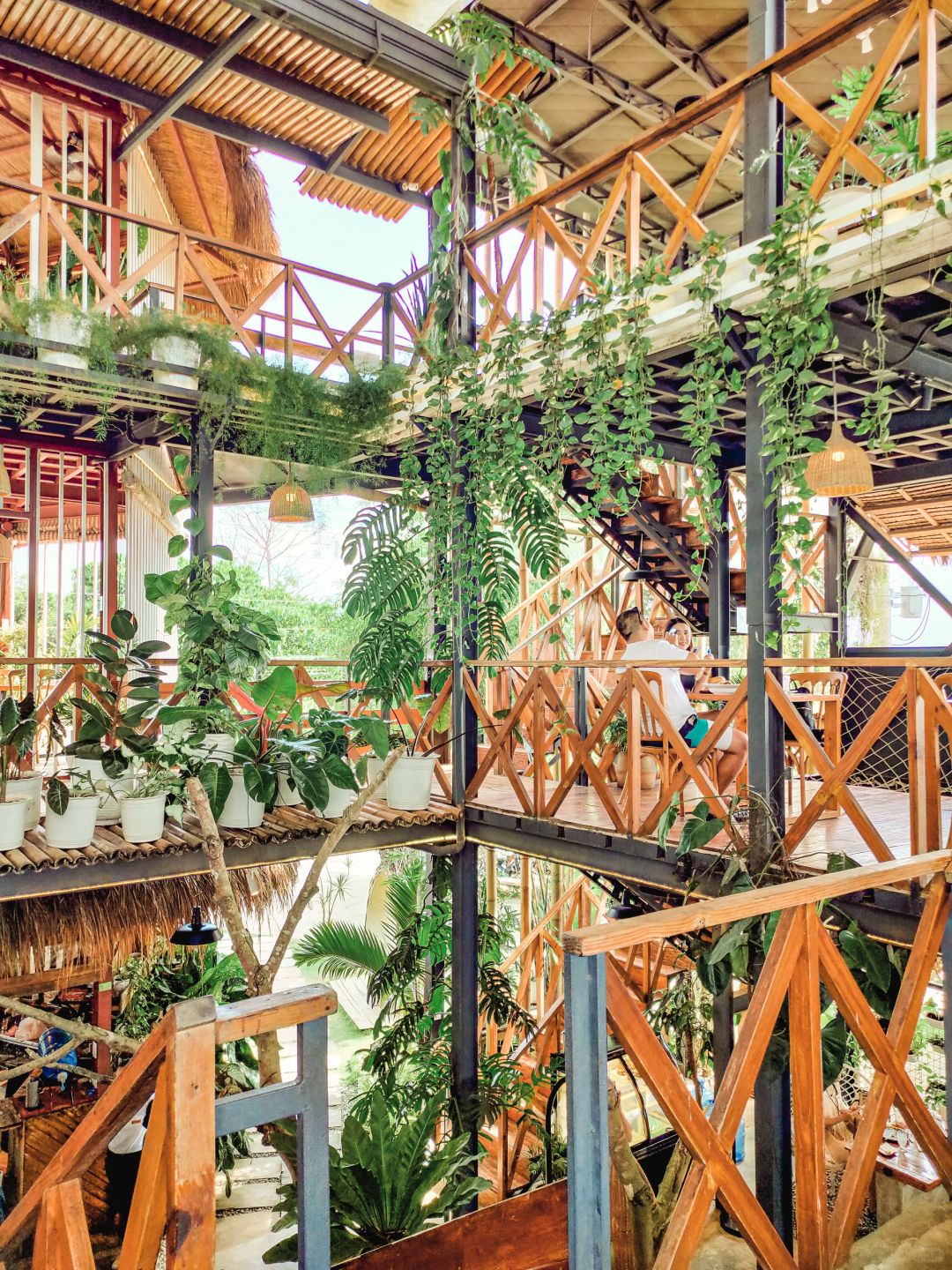 Boracay-MIST, popular restaurant in Bohol, has a long queue and is surrounded by forest greenery