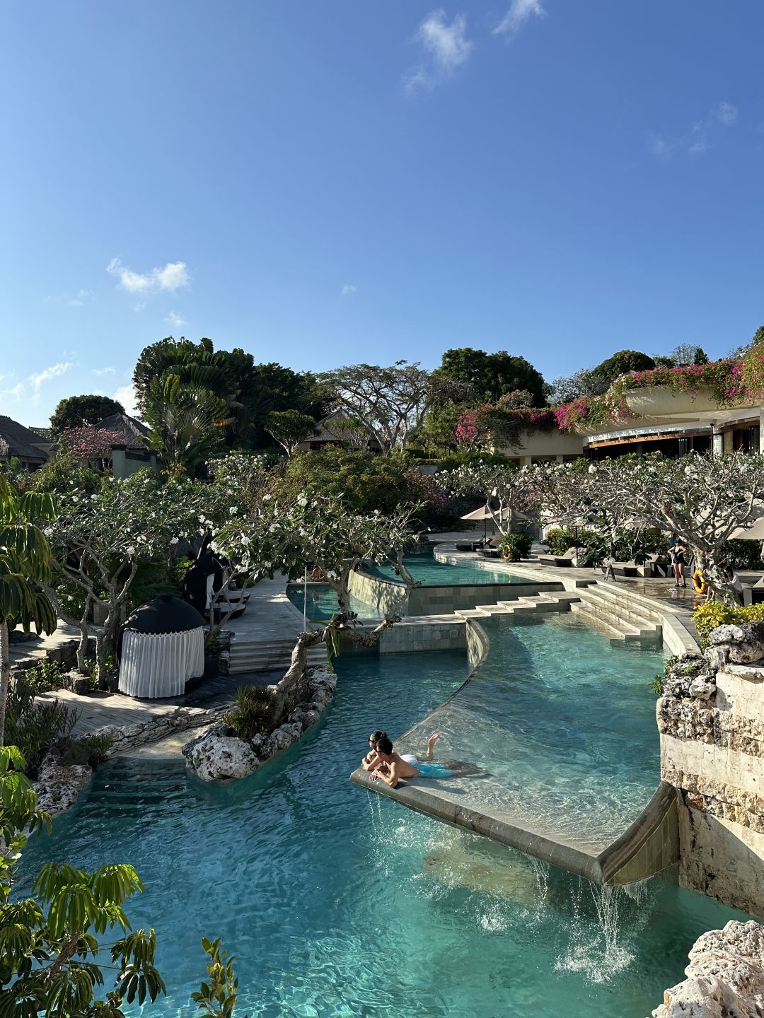 Bali-Experience Ayana Jimbaran, Bali's top hotel, with more than a dozen swimming pools!