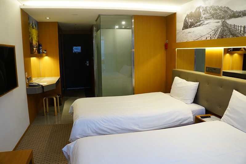 Busan/Jeju-New Jeju Asia Hotel. 🍅Near Yeondong shopping district and Shilla Duty Free Shop